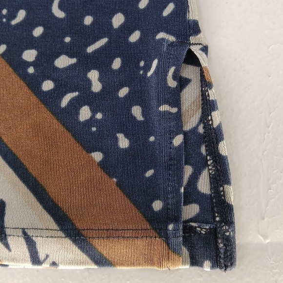 Travelers by Chicos Tunic Top Womens 3 XL Blue Brown Geometric Mixed Print - Picture 3 of 7